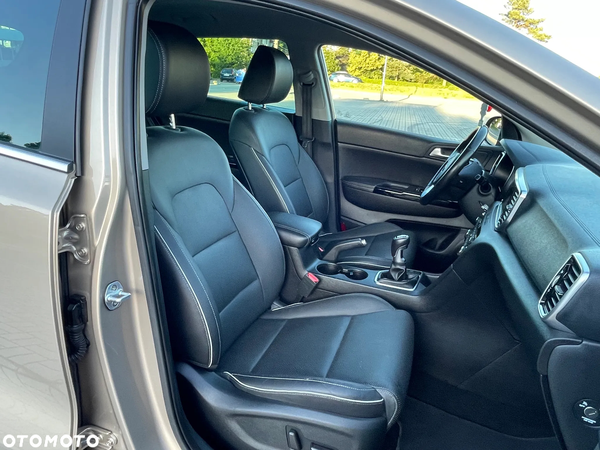 Kia Sportage 1.6 GDI Business Line 2WD - 13