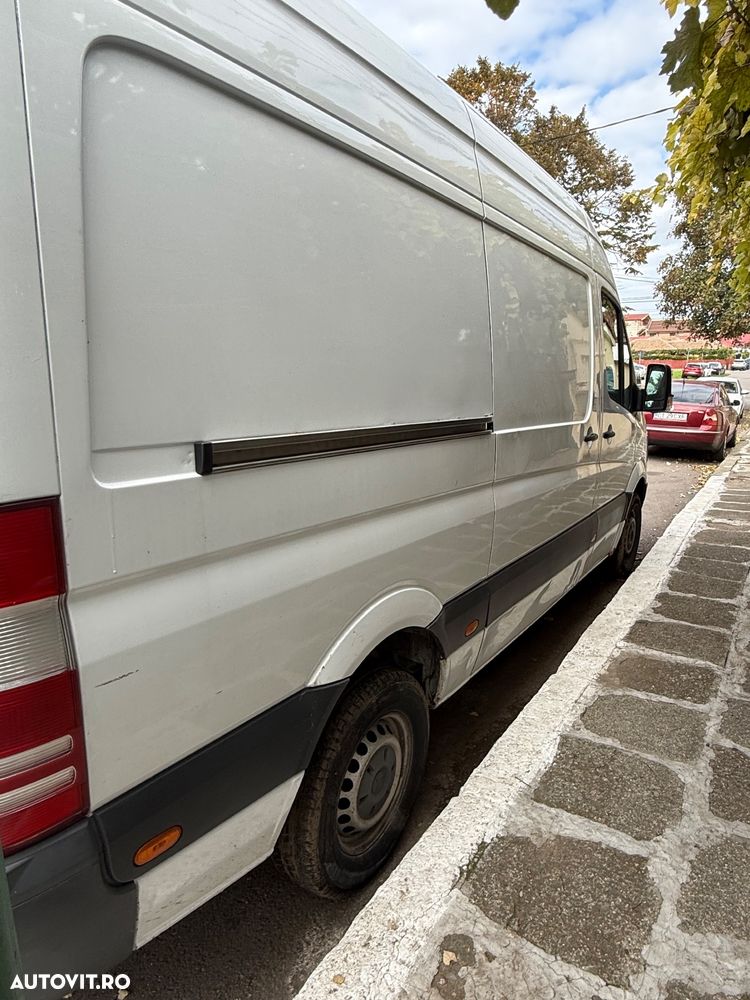 Mercedes-Benz Sprinter - 6