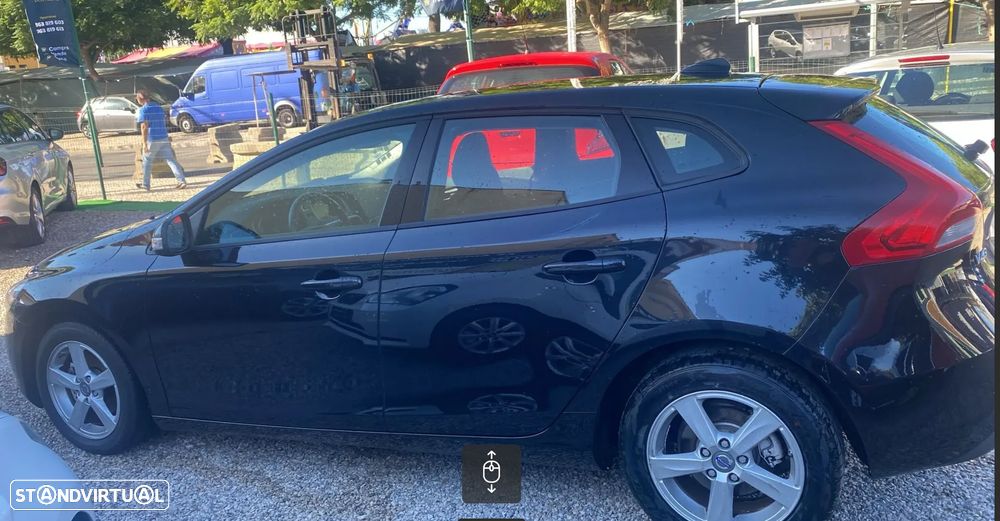 Volvo V40 1.6 D2 Momentum - 2