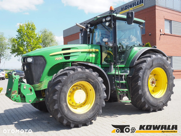 John Deere 7930