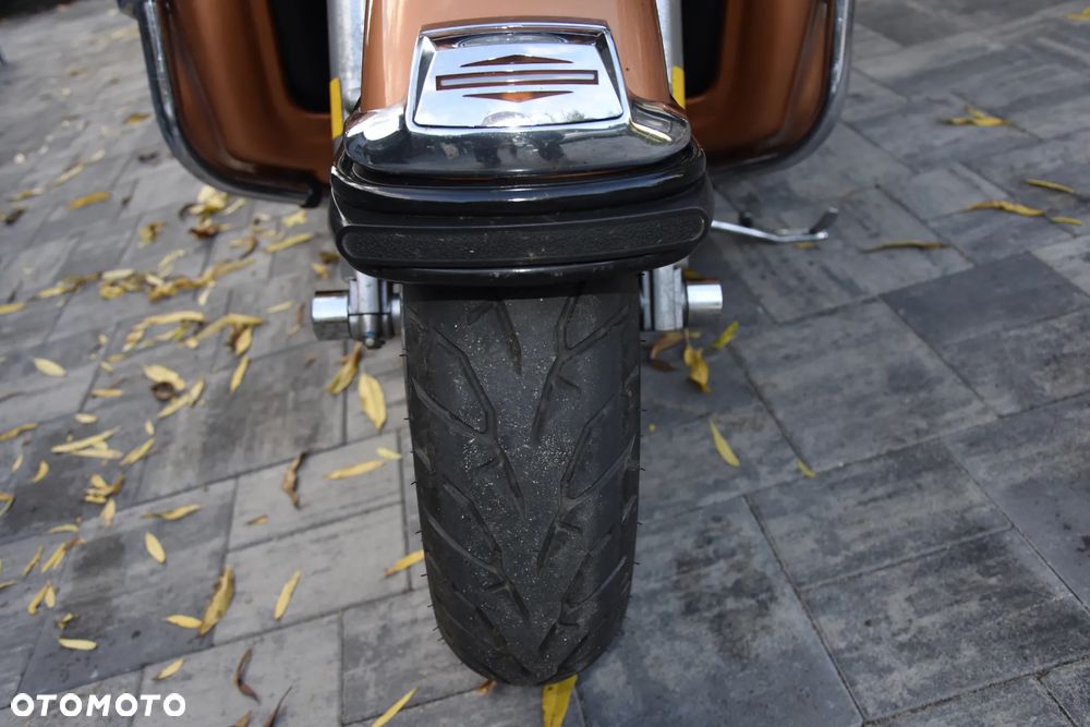 Harley-Davidson FLHTCU Ultra - 9