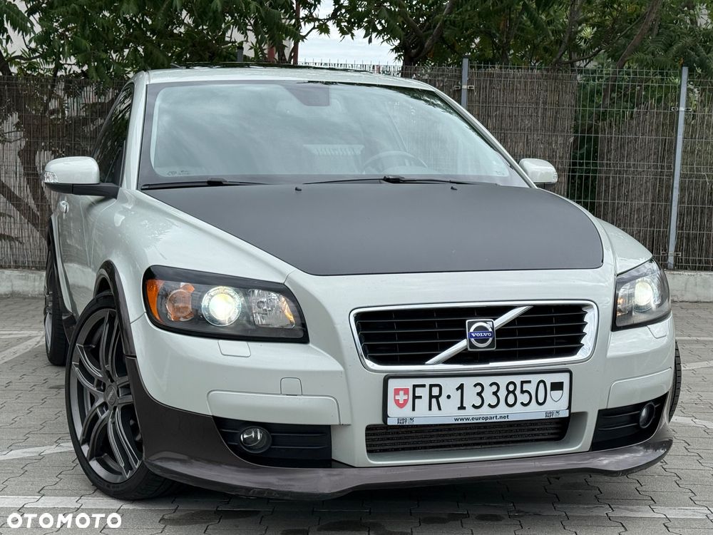 Volvo C30 T5 Momentum - 5