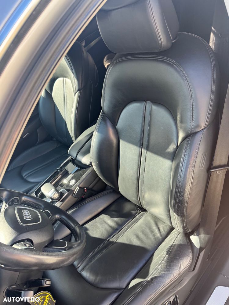 Audi A8 - 7