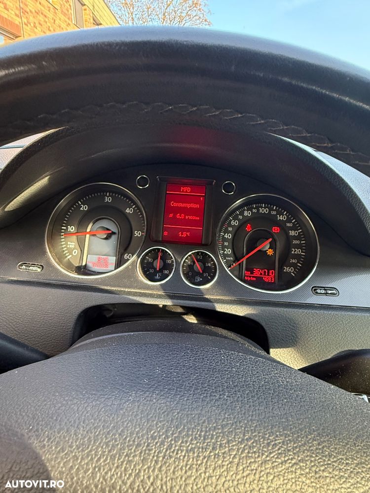 Volkswagen Passat 2.0 TDI DPF Sportline - 7