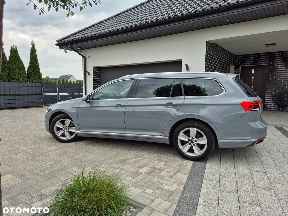 Volkswagen Passat 2.0 TDI 4Mot Elegance DSG - 5
