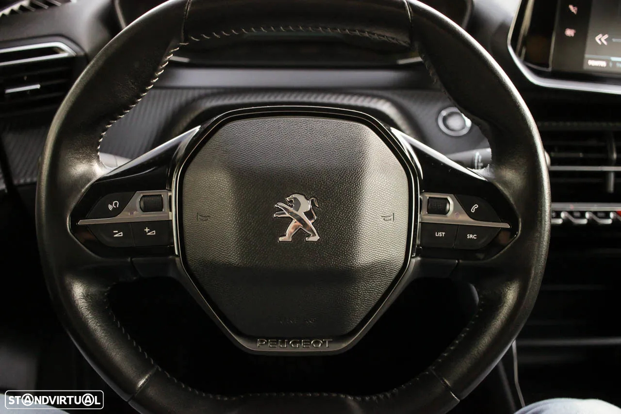 Peugeot e-208 50 kWh Active Pack - 12