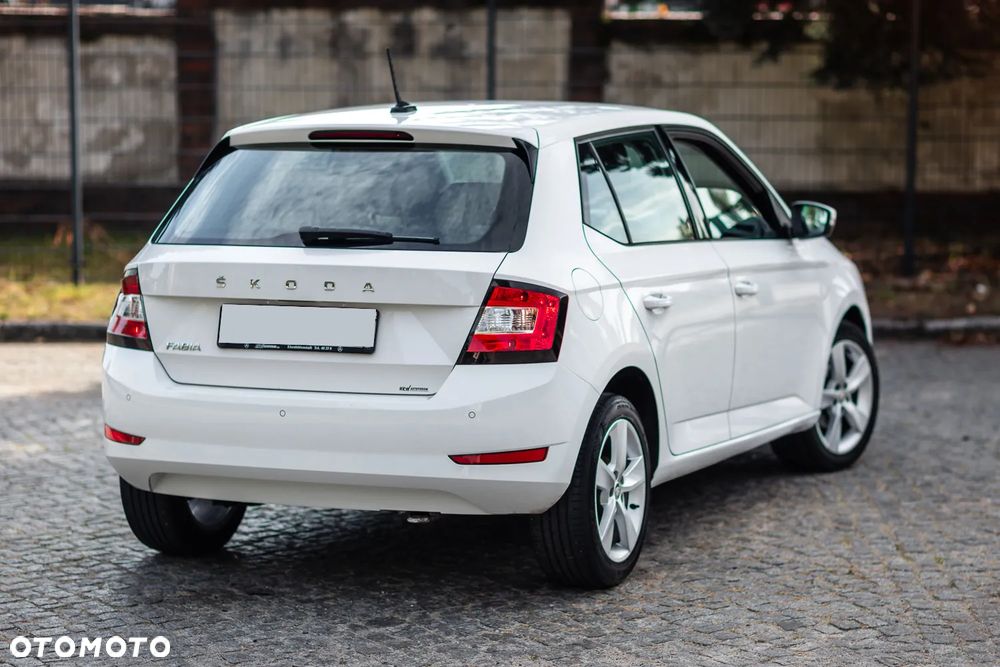 Skoda Fabia - 15