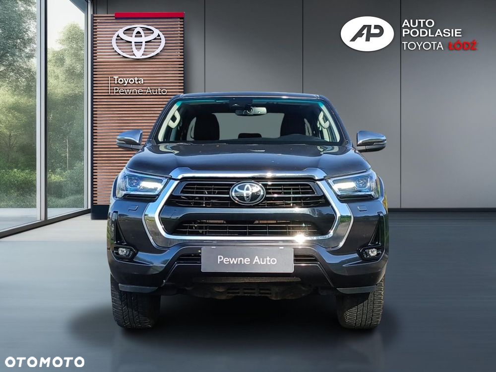 Toyota Hilux 2.8 D-4D Double Cab SR5 4x4 - 2