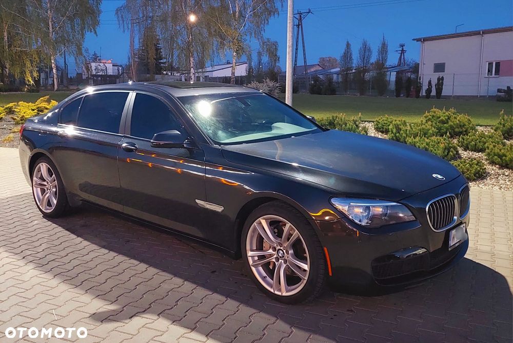 BMW Seria 7 740Li - 1