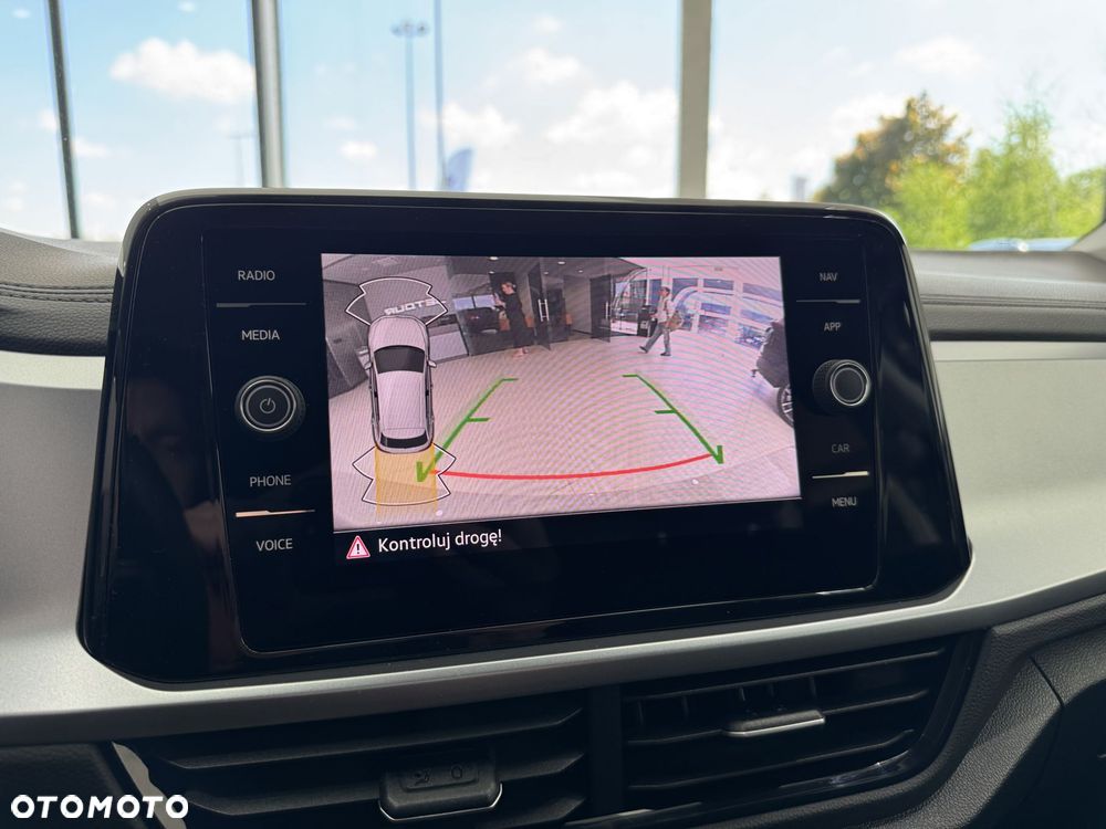 Volkswagen T-Roc 1.5 TSI Life DSG - 38