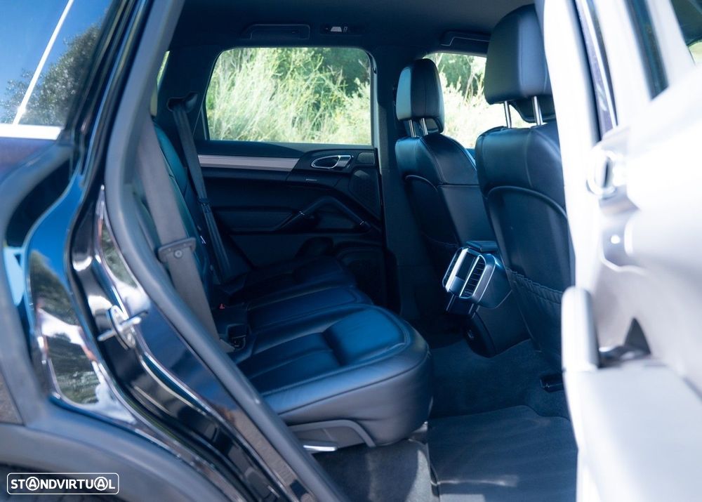 Porsche Cayenne 3.0 V6 - 9