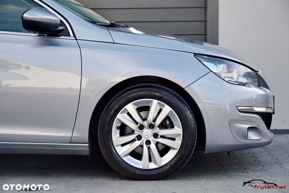 Peugeot 308 - 5