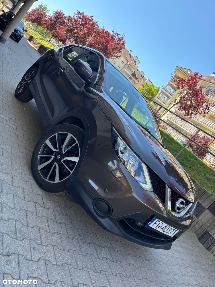 Nissan Qashqai - 1