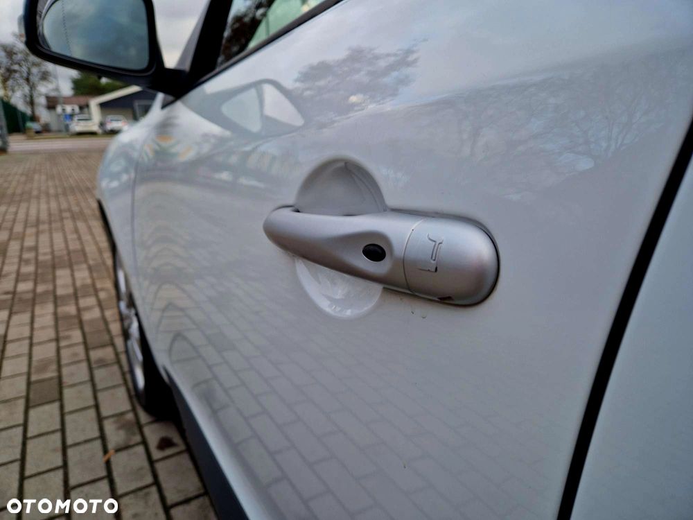 Renault Megane TCe 130 Dynamique - 25