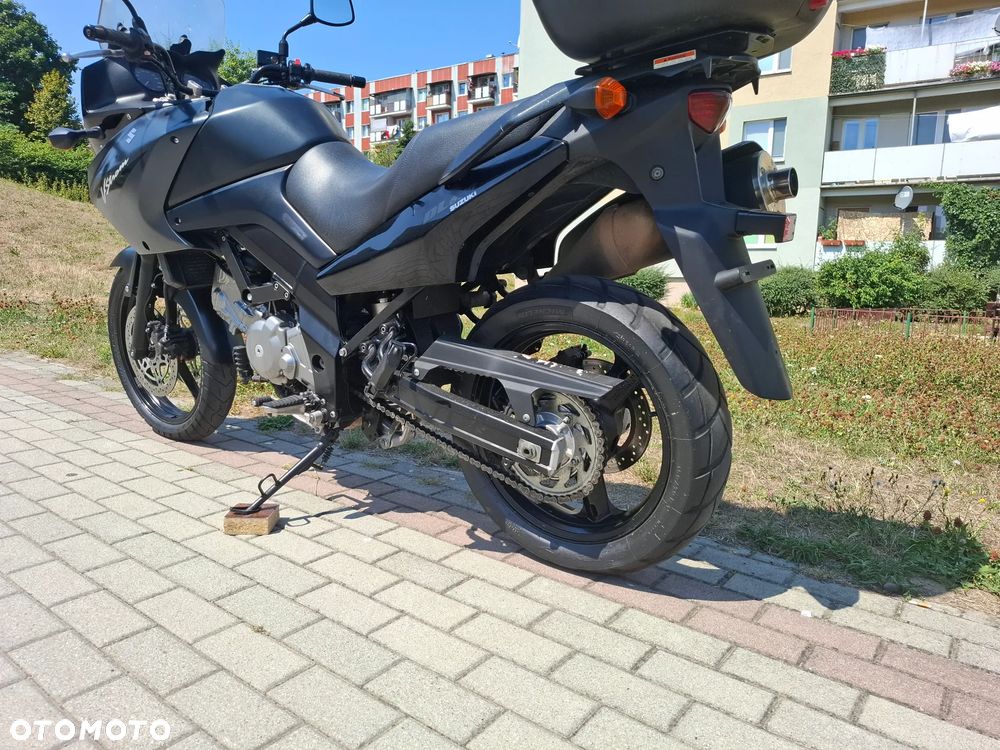 Suzuki V-STROM - 16