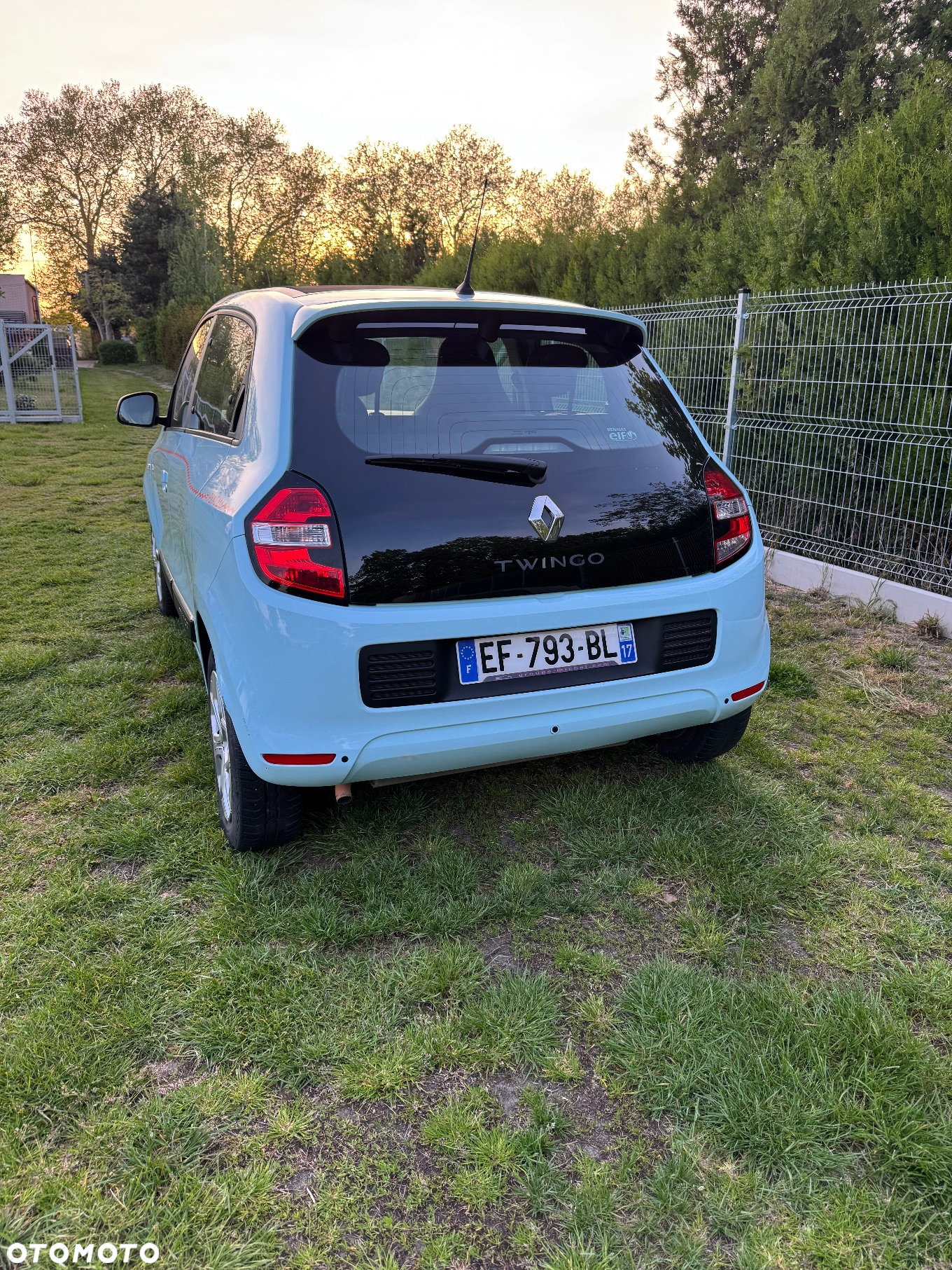 Renault Twingo SCe 70 LIMITED - 11