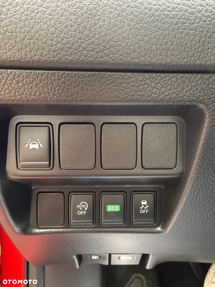 Nissan Qashqai 1.2 DIG-T Tekna Xtronic - 24