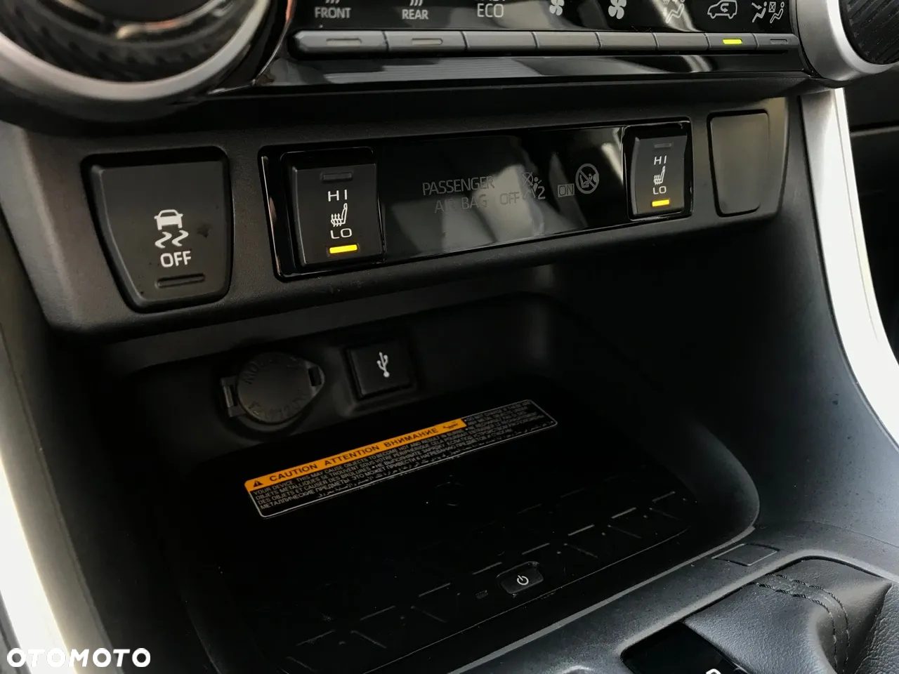 Toyota RAV4 2.5 Hybrid Selection 4x4 - 36