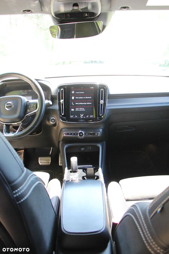 Volvo XC 40 T5 AWD R-Design - 15