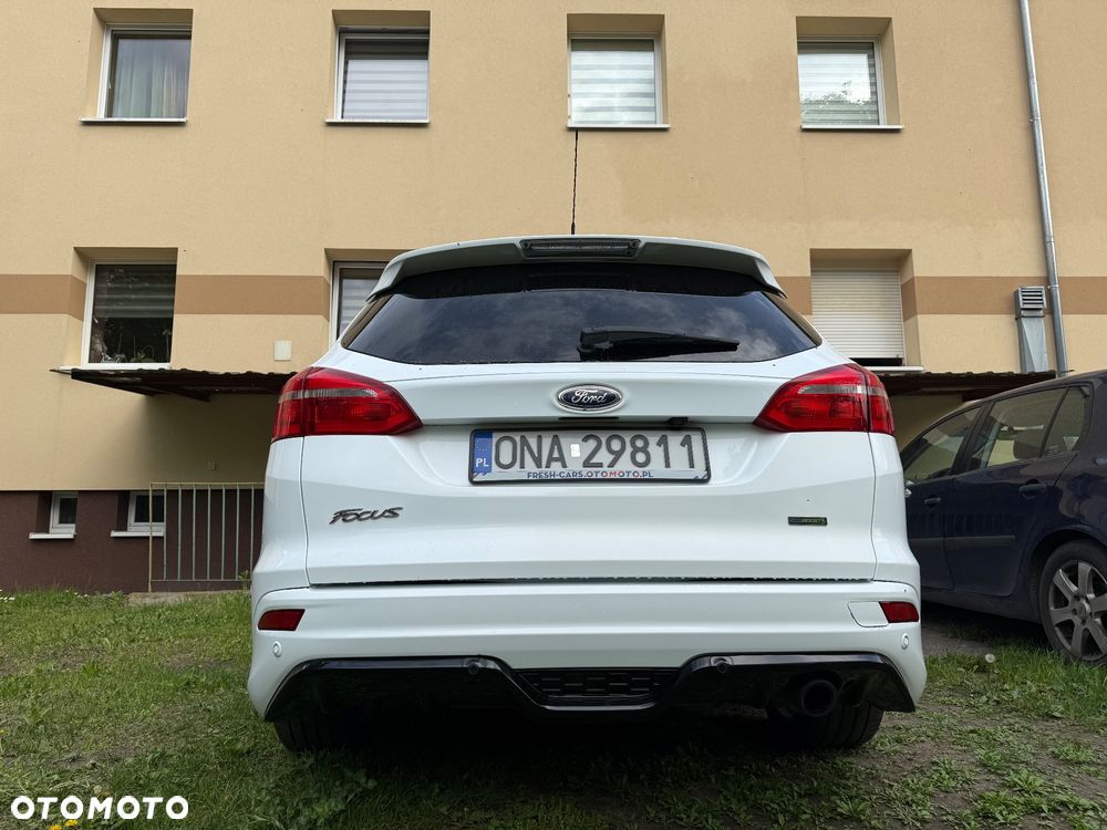 Ford Focus 1.5 EcoBoost Start-Stopp-System ST-LINE - 5