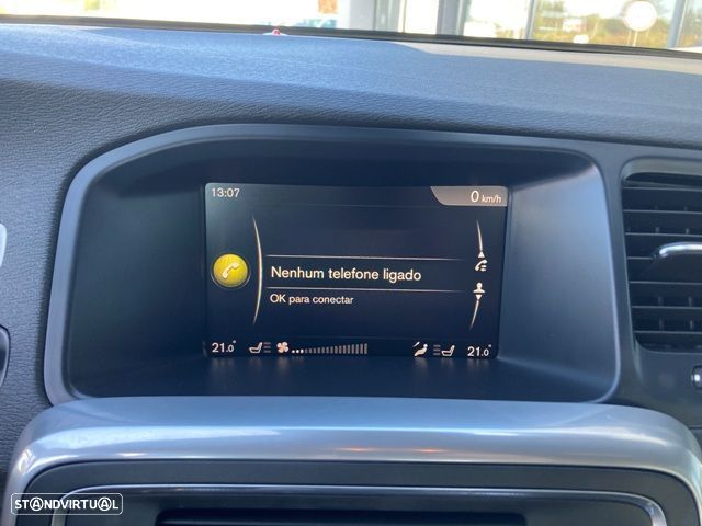 Volvo S60 Cross Country 2.0 D3 Pro Geartronic - 21