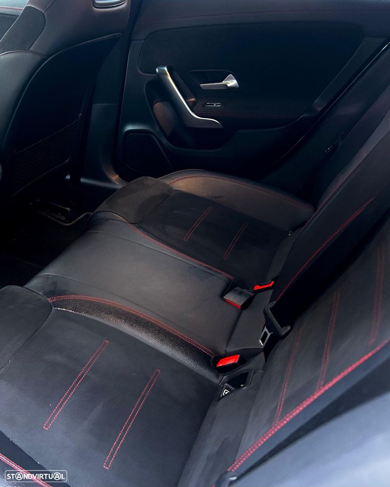 Mercedes-Benz CLA 180 d 8G-DCT AMG Line - 10