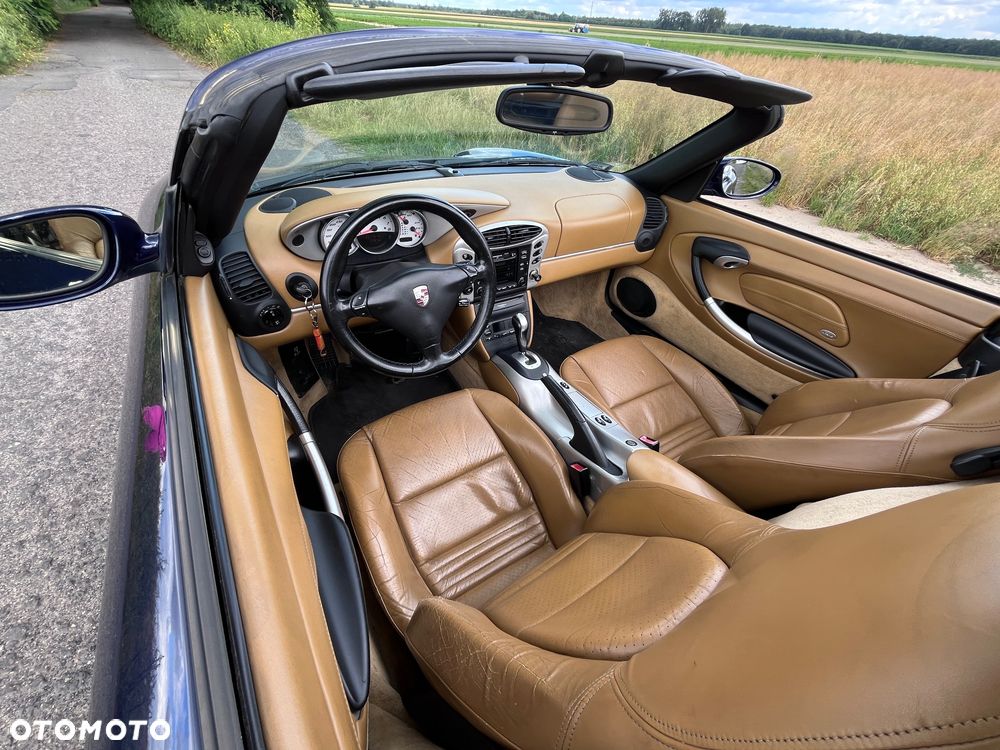 Porsche Boxster - 14