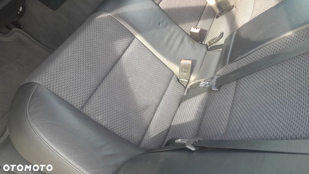 BMW Seria 3 320d DPF - 14
