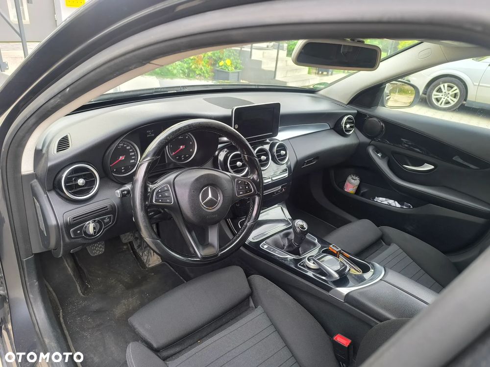 Mercedes-Benz Klasa C 220 CDI BlueEff Edition Elegance - 8