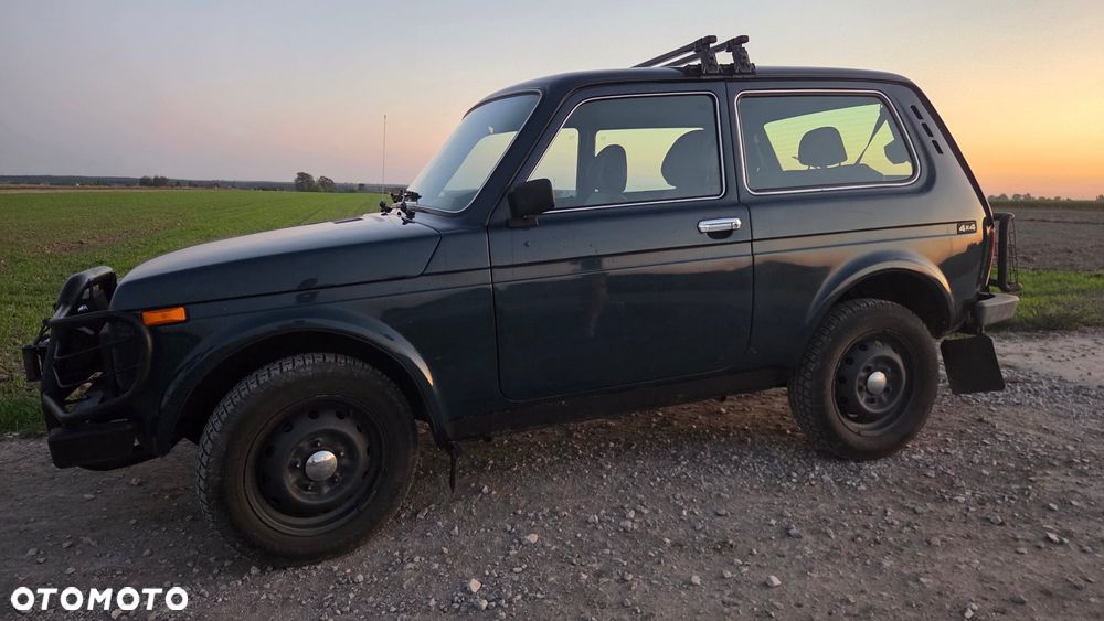 Lada Niva 1.7i - 9