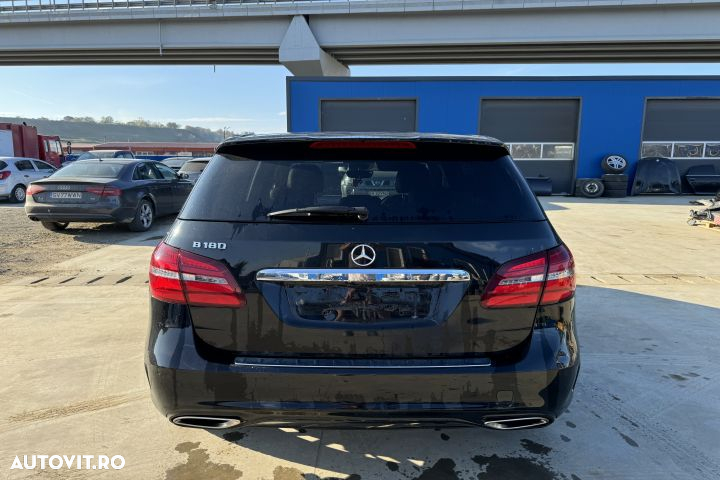 Dezmembrez Mercedes-Benz B-Class W246 [facelift] [2014 - 2020] OM 607 - 7