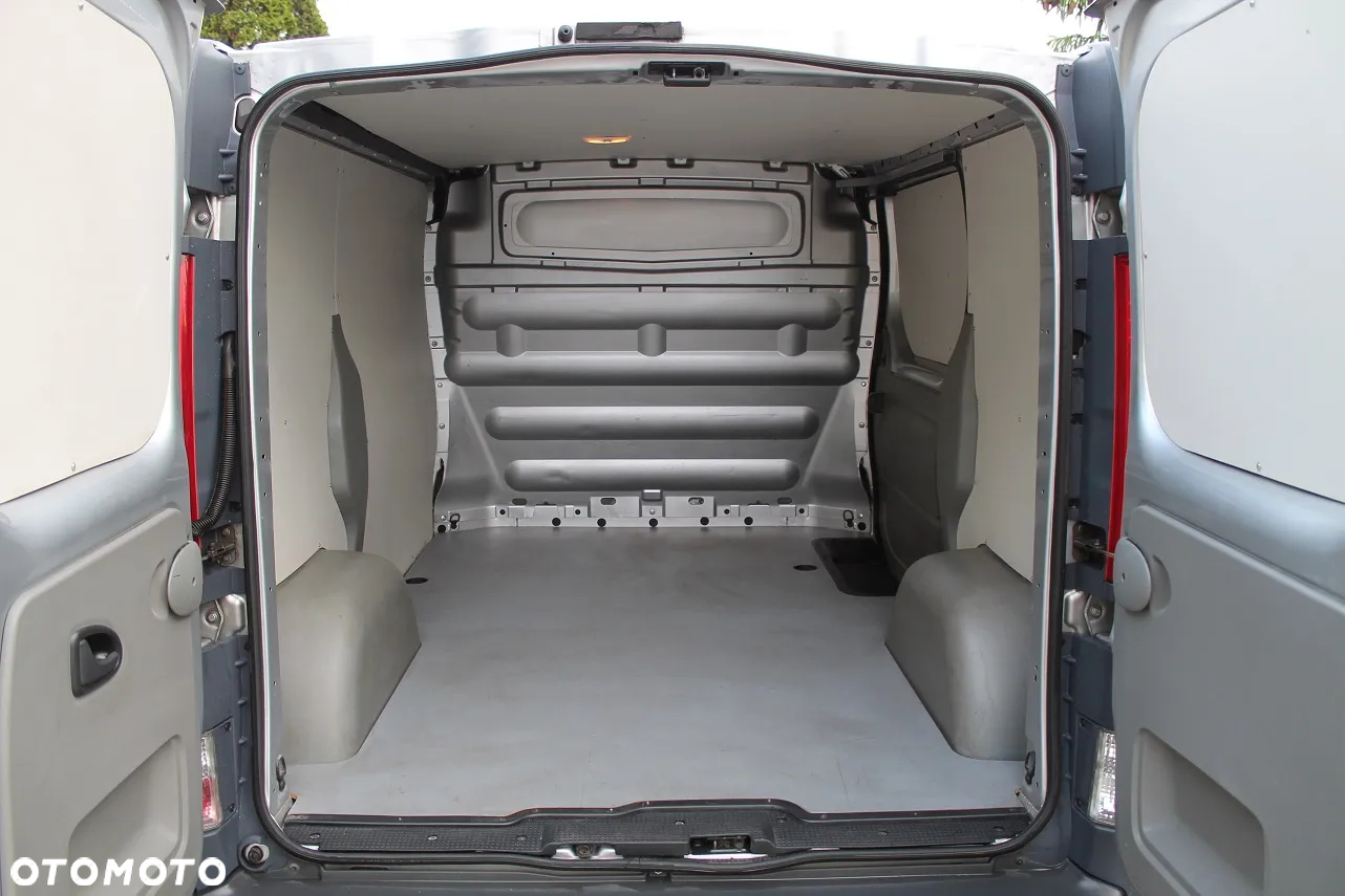 Opel VIVARO - 8