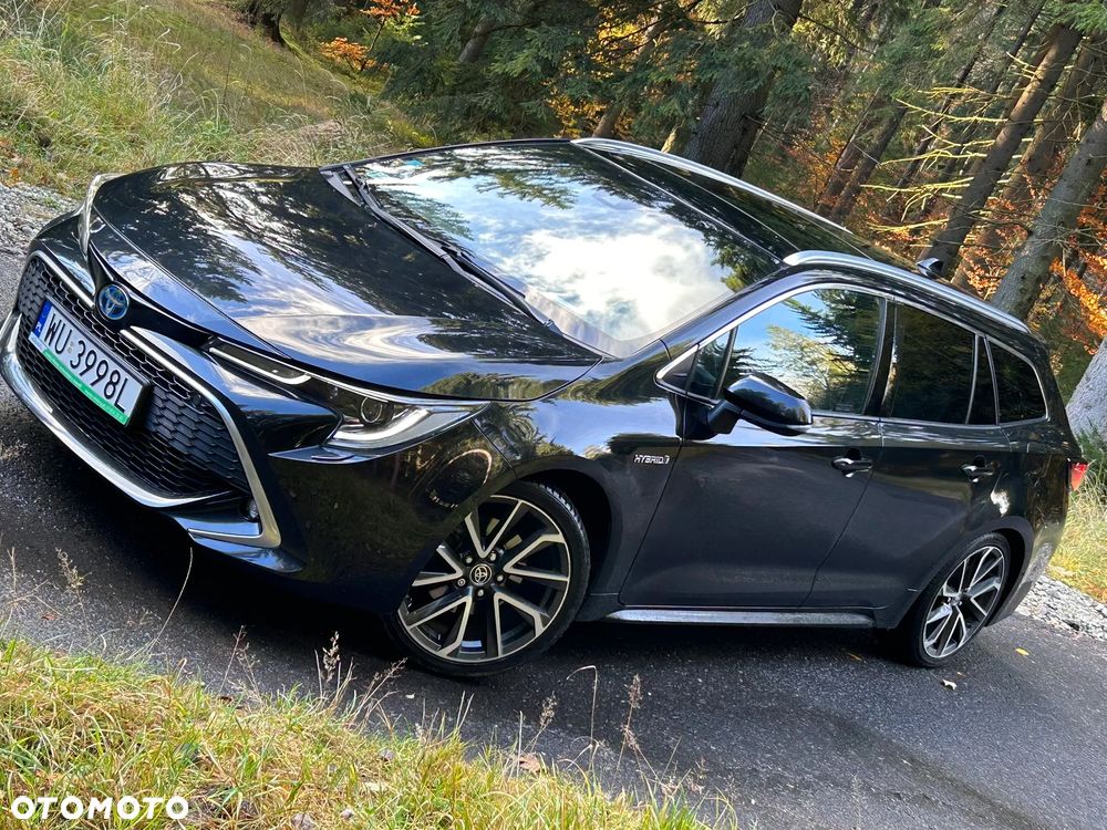 Toyota Corolla 2.0 Hybrid Executive - 24