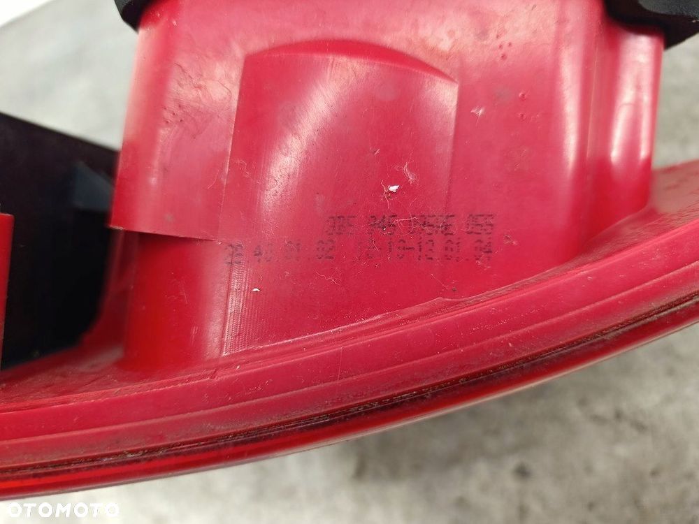 LAMPA TYLNA LEWA VW PASSAT B5 FL 3B5945095AE SEDAN - 2
