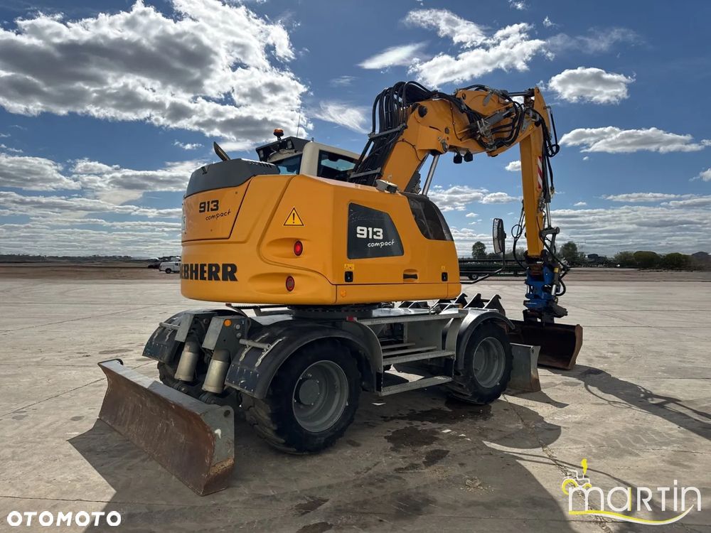 Liebherr A 913 COMPACT LITRONIC - 2