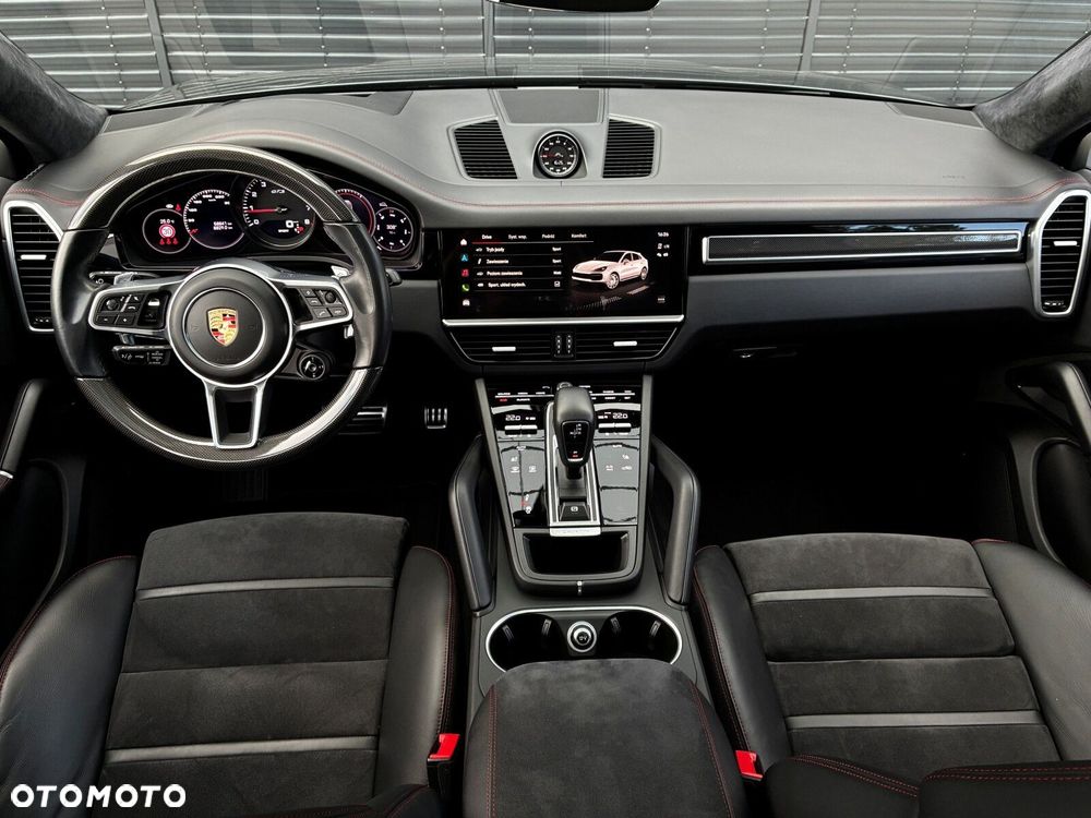 Porsche Cayenne - 23