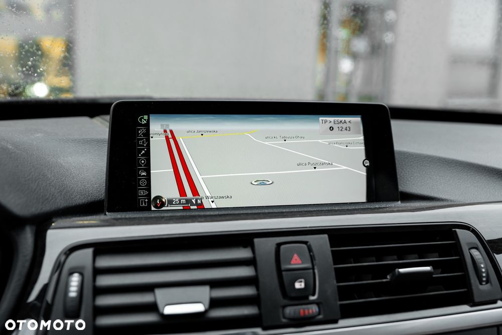 BMW 3GT 320d Sport-Aut - 35