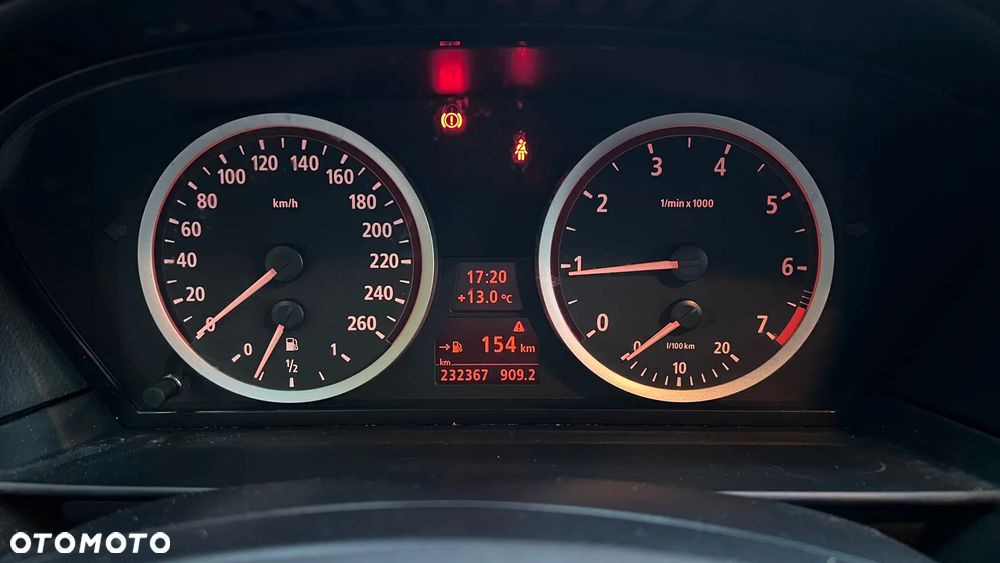 BMW Seria 5 523i - 12