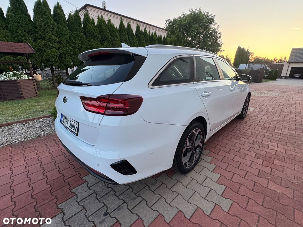 Kia Ceed - 17