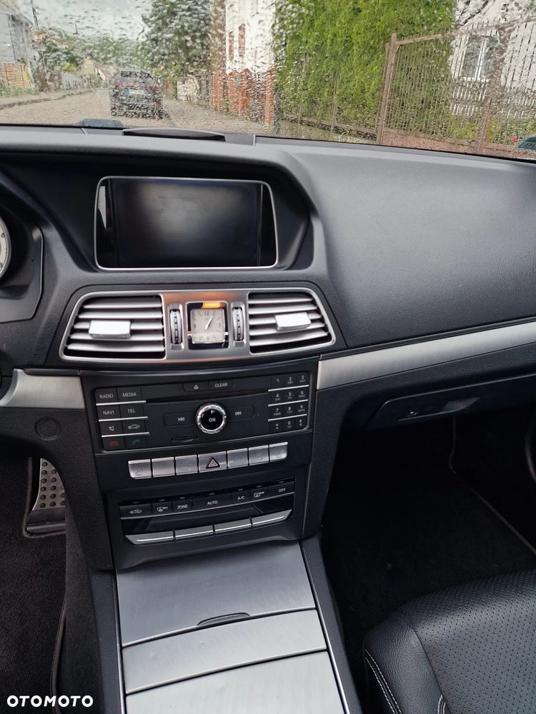 Mercedes-Benz Klasa E 200 9G-TRONIC - 8