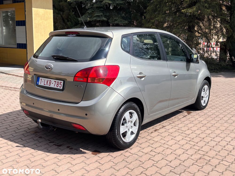 Kia Venga - 4
