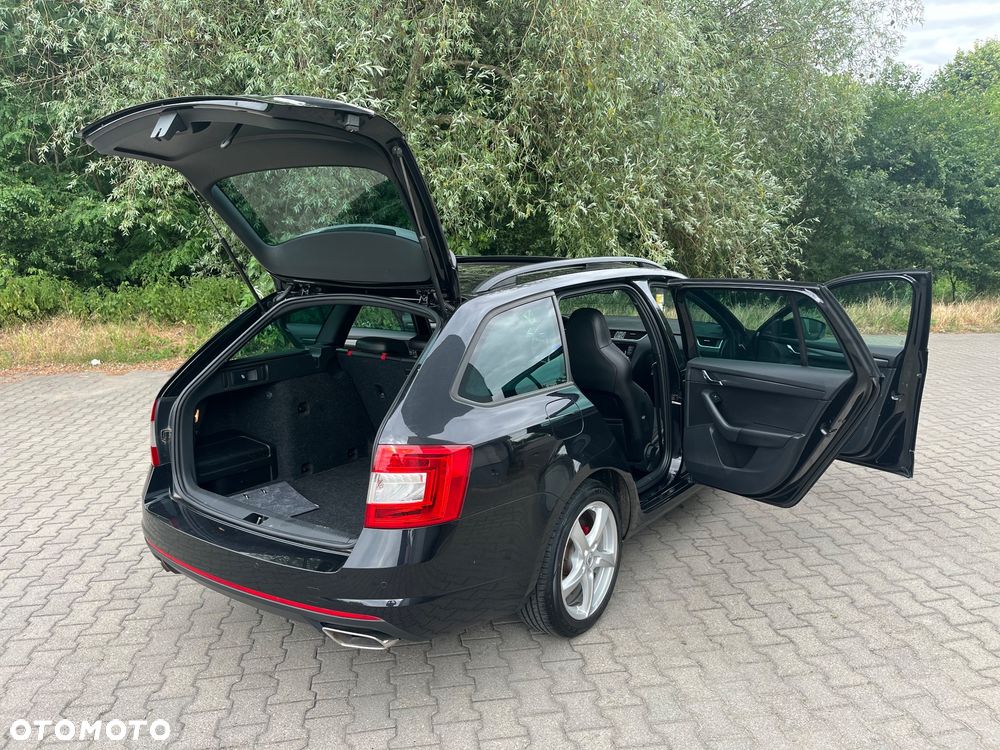 Skoda Octavia 2.0 TDI (Green tec) RS - 26