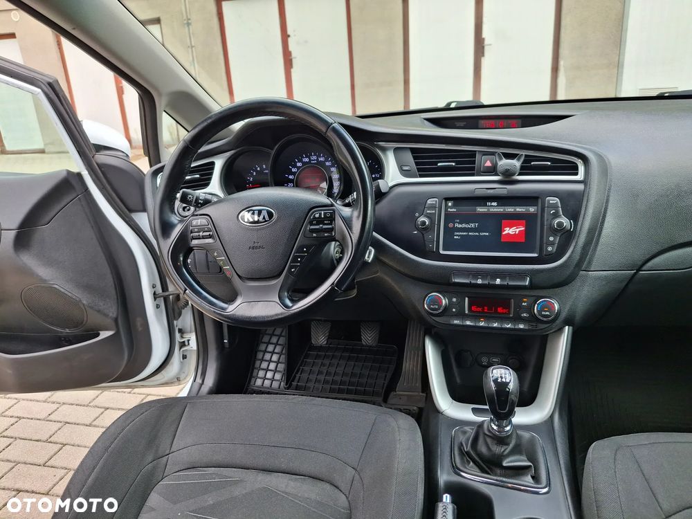 Kia Ceed 1.6 CRDi Smart - 21