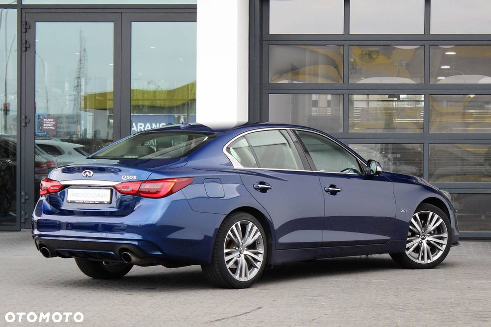 Infiniti Q50 - 3