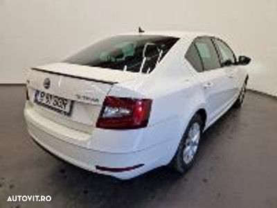 Skoda Octavia - 5