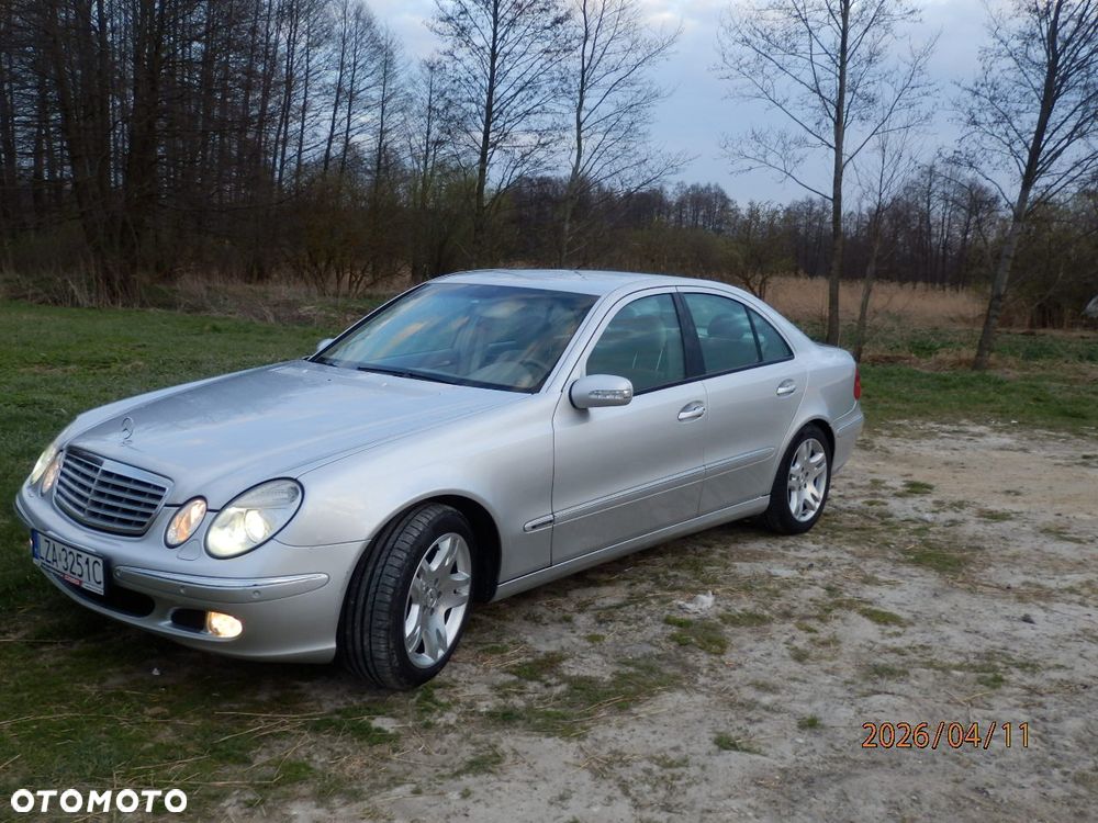 Mercedes-Benz Klasa E 320 CDI Classic - 23