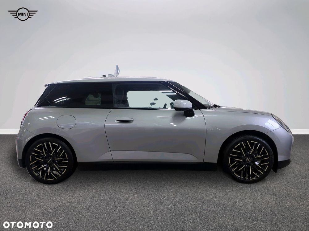 MINI Cooper E 40.7 Linia Favoured - 3
