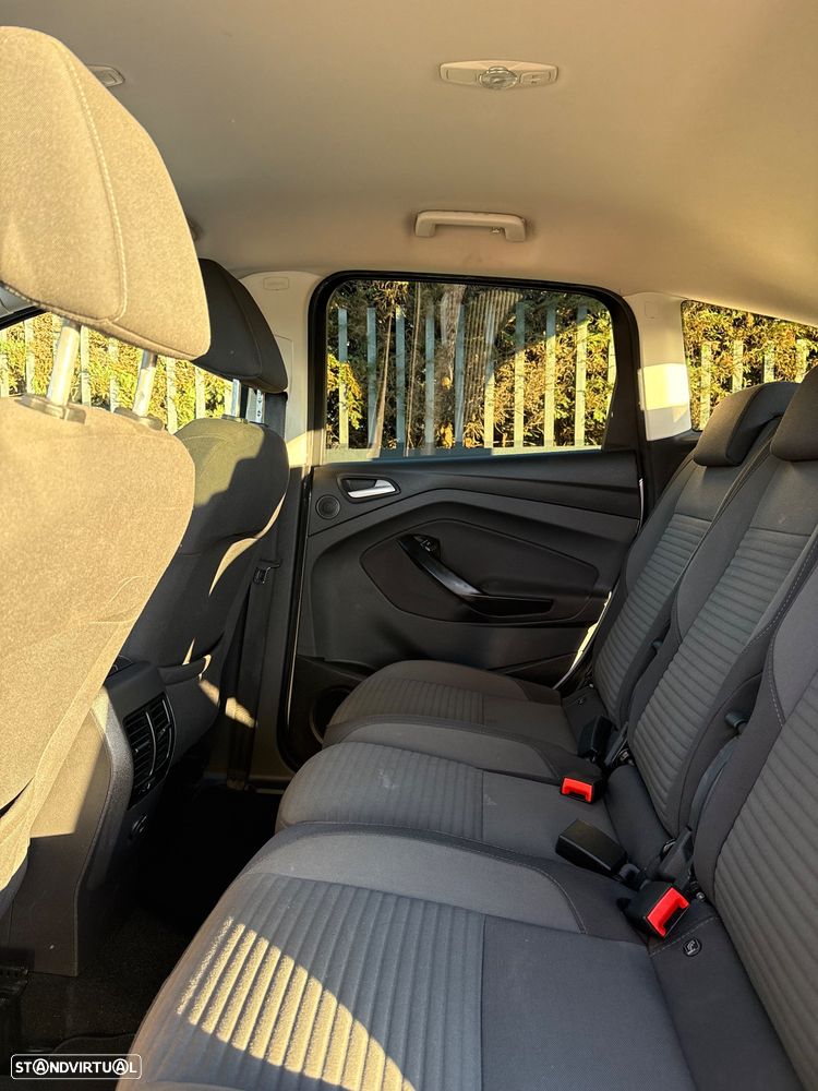 Ford C-Max - 22