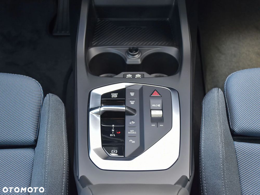 BMW Seria 2 216i - 26