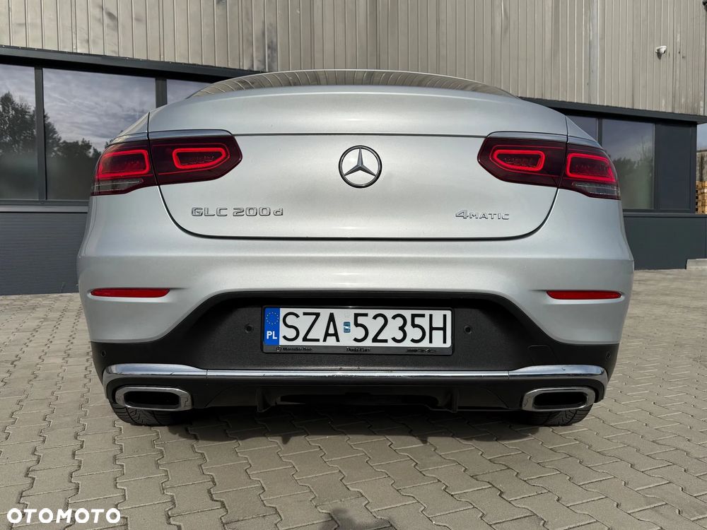 Mercedes-Benz GLC 200 d 4Matic 9G-TRONIC AMG Line Plus - 36